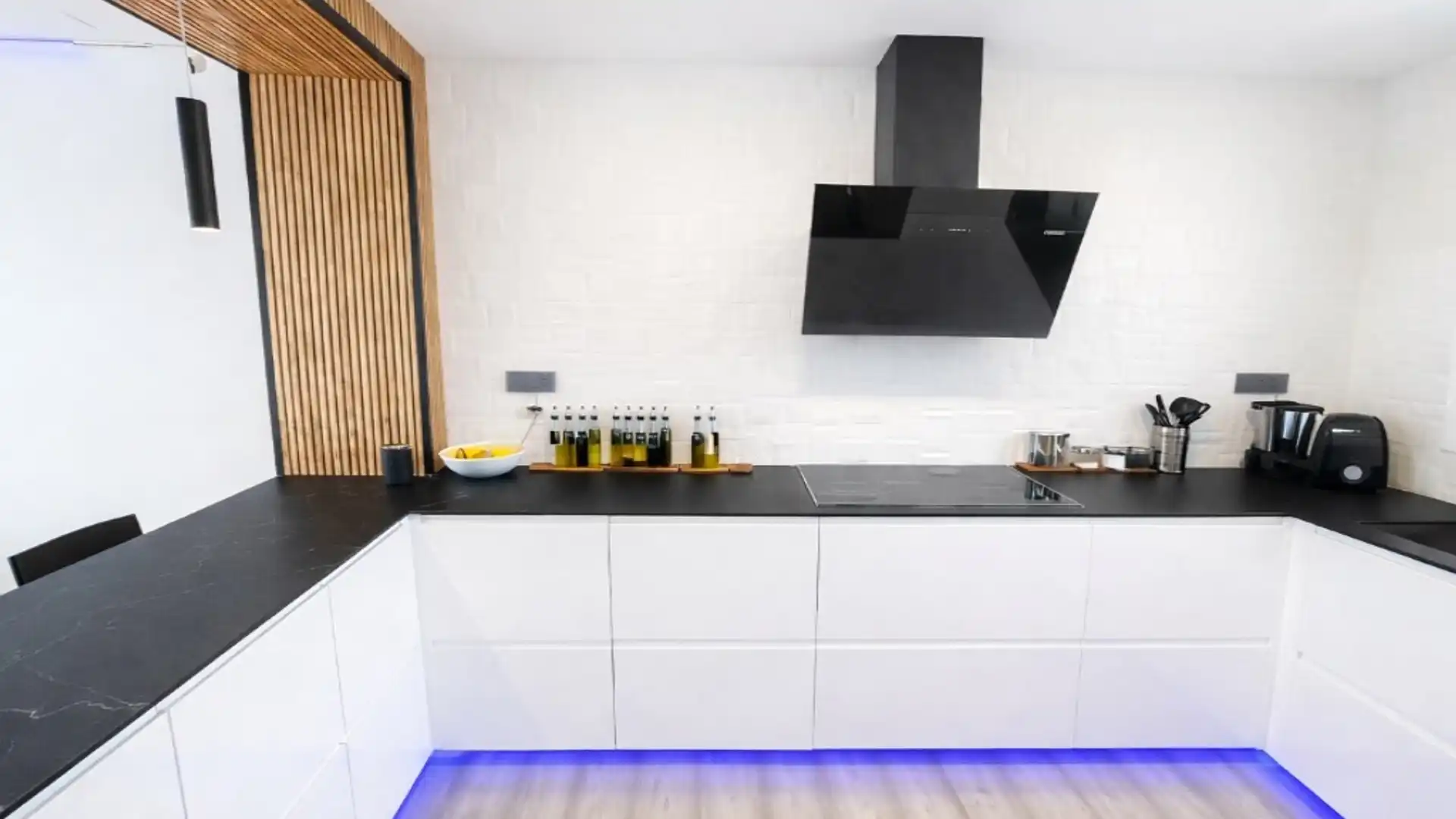 Casa o xalet en venda a Avenida Vilanova I Geltru, Can Nicolau - Les Sorres - Valparaiso