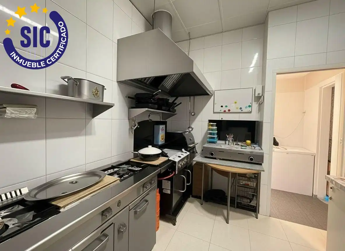 Cocina de Local de alquiler en Moncada con Aire acondicionado y Terraza