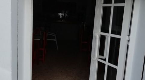 Magnifico local comercial con posibilidad de transformar en vivienda, precio negociable.