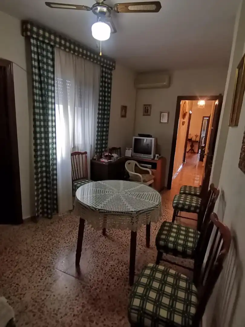 Living room of Flat for sale in Córdoba  with Air Conditioner, Terrace and Storage room