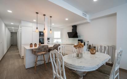 Kitchen of Flat for sale in  Madrid Capital  with Air Conditioner, Heating and Furnished