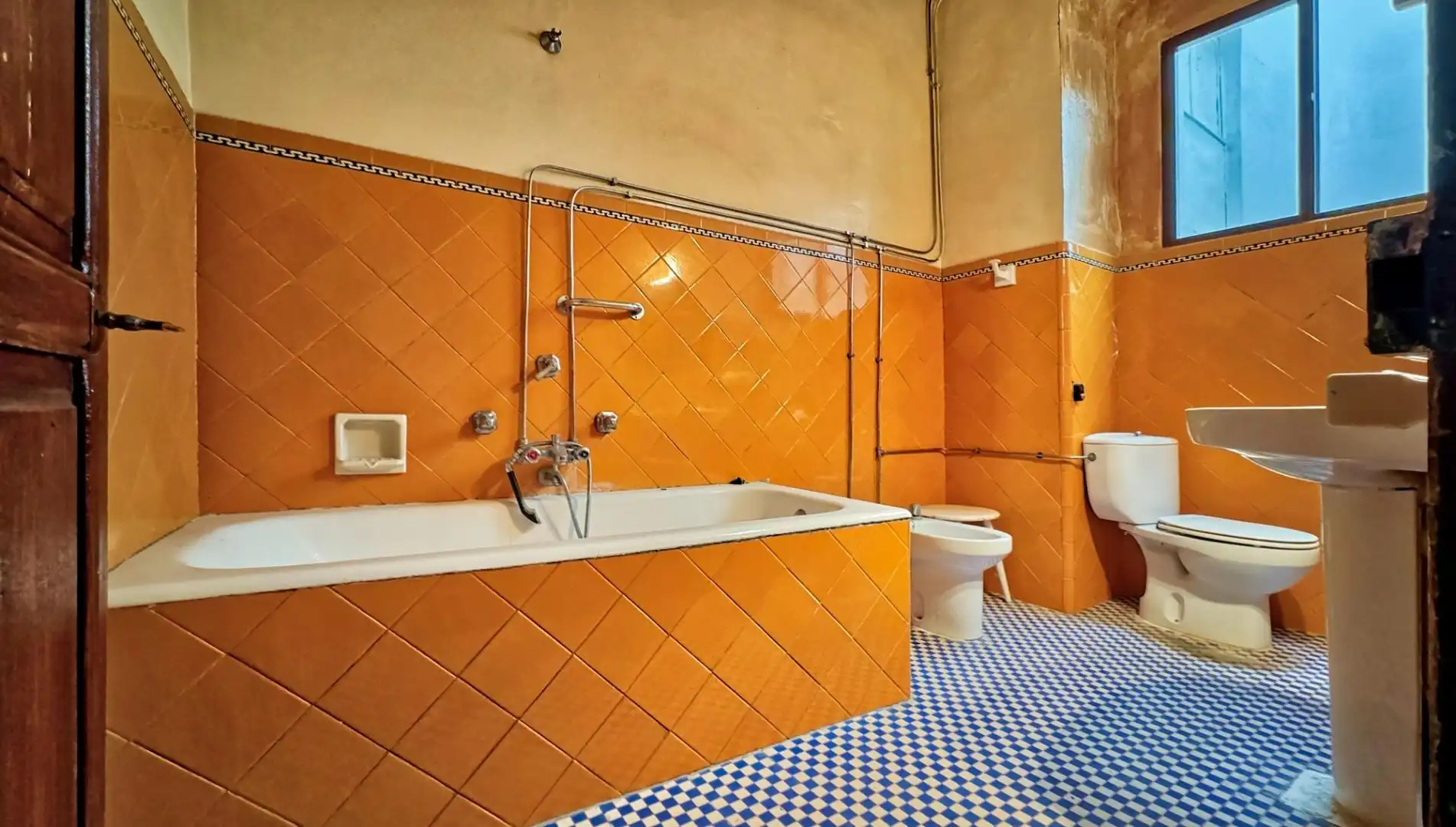 Bathroom of Houses for sale in Pego, Alicante