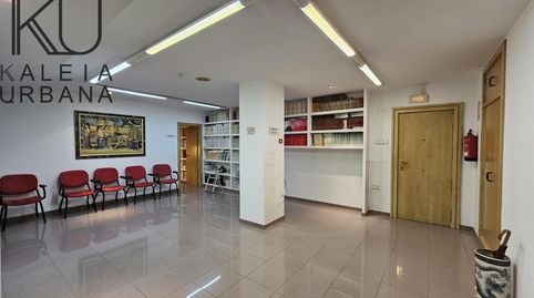 Foto 4 de Piso en venta en Rambla de Méndez Núñez, Casco Antiguo - Sta. Cruz - Ayuntamiento, Alicante / Alacant