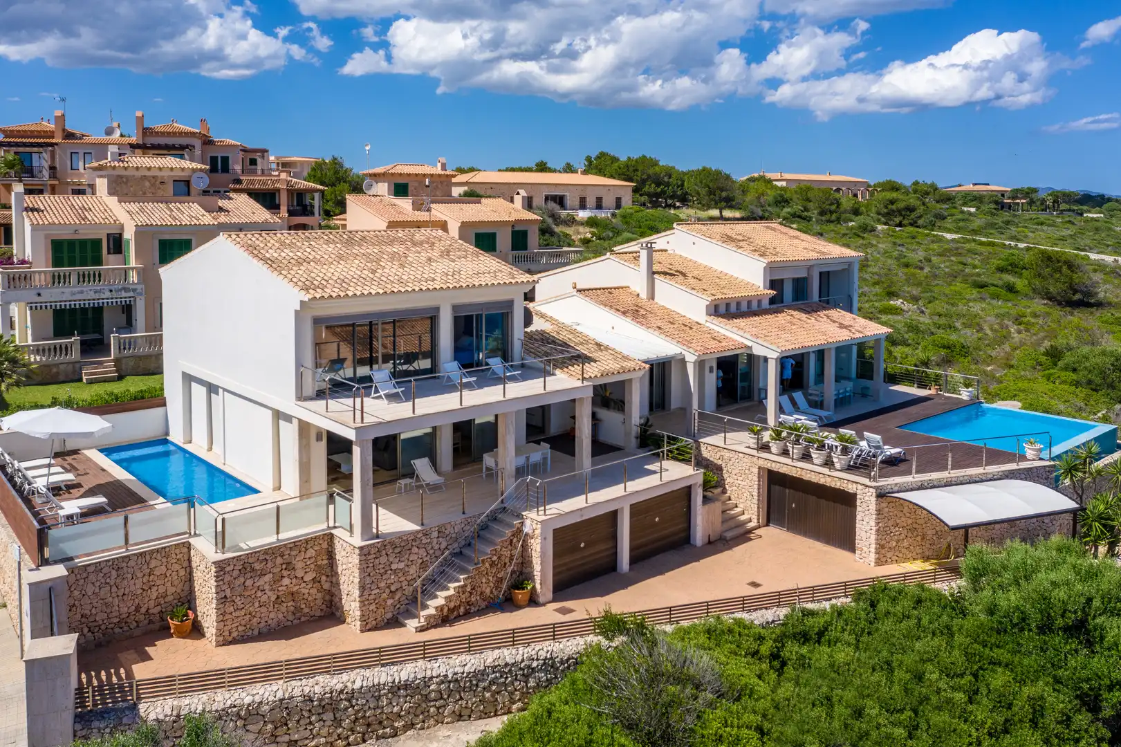 Vista exterior de Finca rústica en venda en Manacor amb Aire condicionat i Piscina