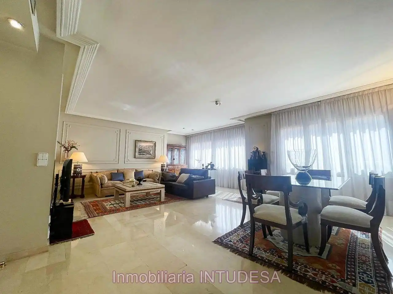 Dúplex en venta en Capuchinos, Centro