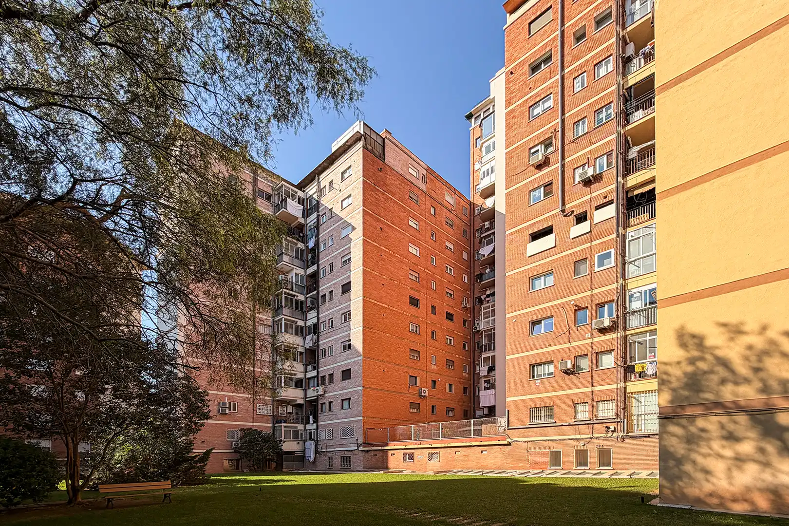 Vista exterior de Pis de lloguer en Valencia amb Aire condicionat, Calefacció i Jardí privat