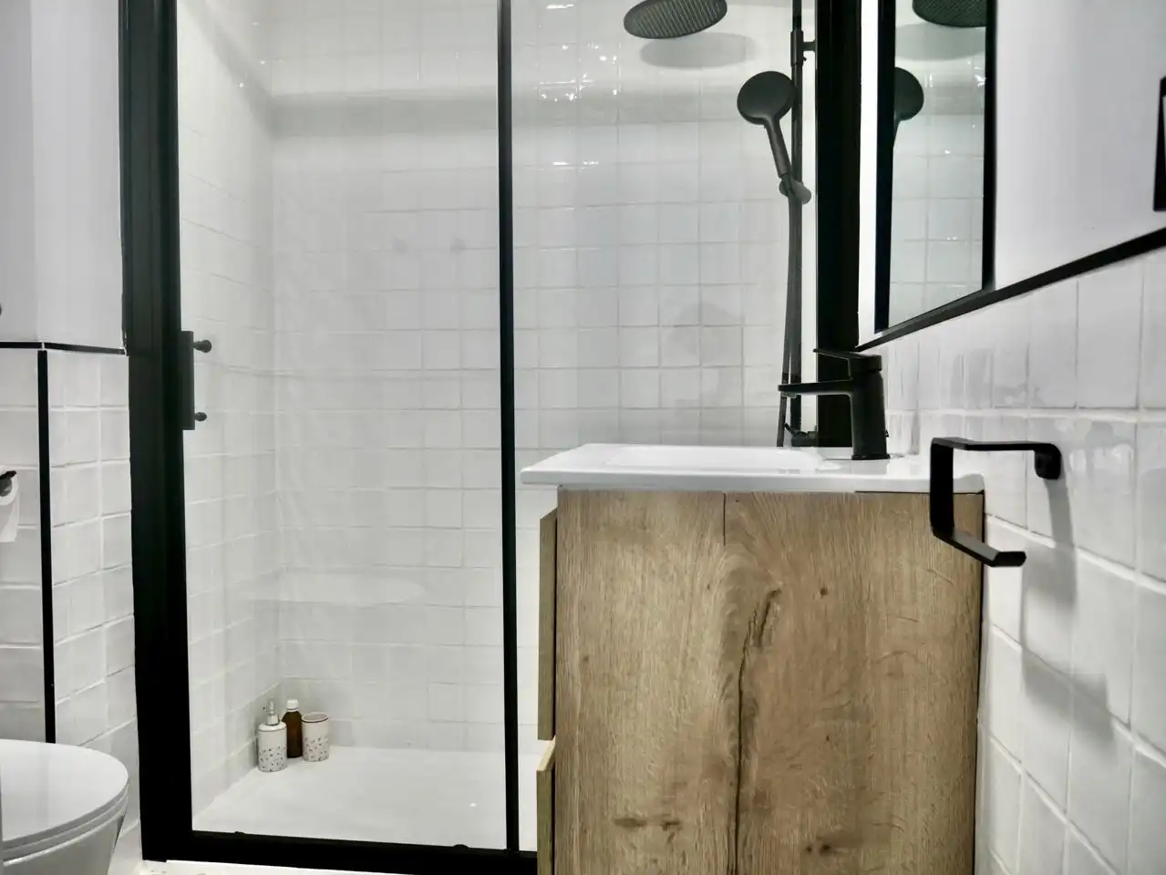 Baño de Piso de alquiler en Sevilla con Aire acondicionado, Calefacción y Terraza
