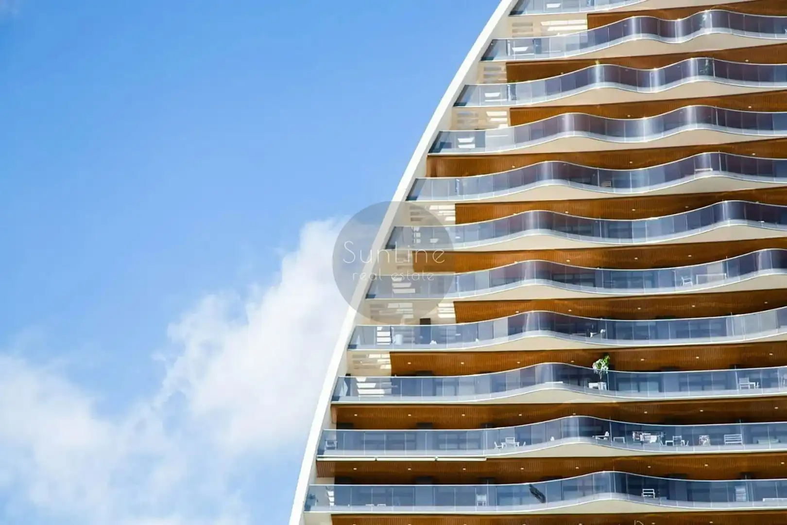 Außenansicht von Wohnung zum Verkauf in Benidorm mit Möbliert, Balkon und Whirlpool
