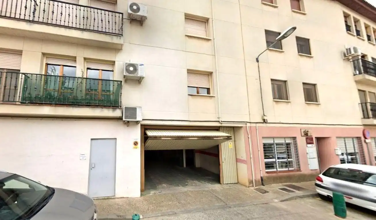 Aparcament de Pis en venda en Alagón amb Balcó