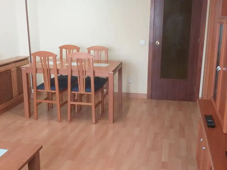 Pis amb jardí de lloguer a pintor velazquez 58, imagen 2