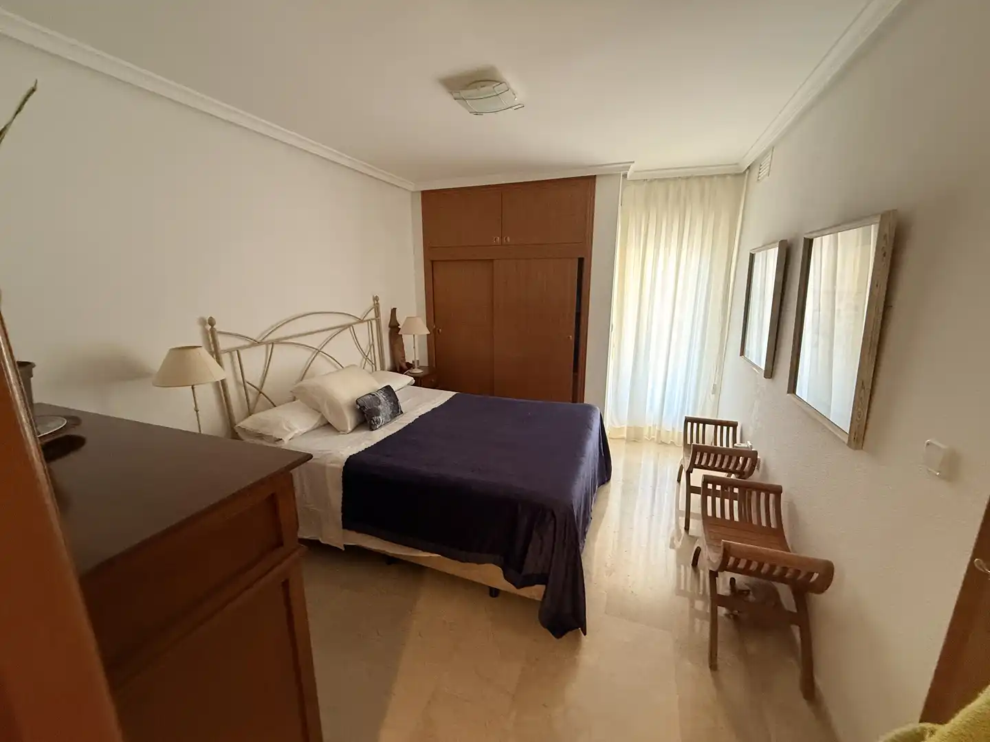 Habitación de Piso de alquiler en L'Alfàs del Pi con Aire acondicionado, Jardín privado y Terraza