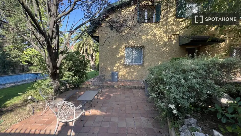 Room in Aravaca