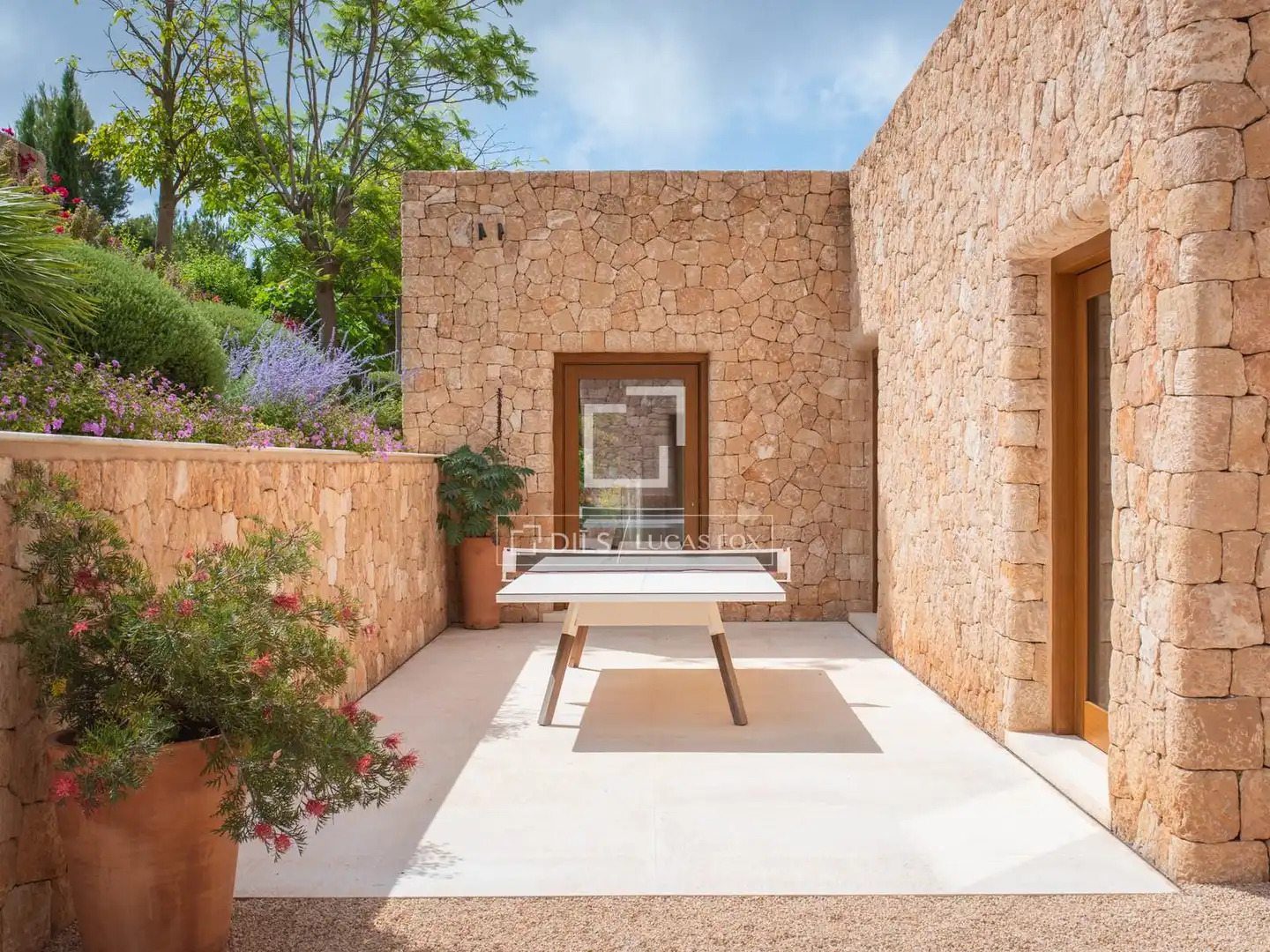 Terraza de Casa o chalet en venta en Santa Eulària des Riu con Aire acondicionado, Calefacción y Jardín privado