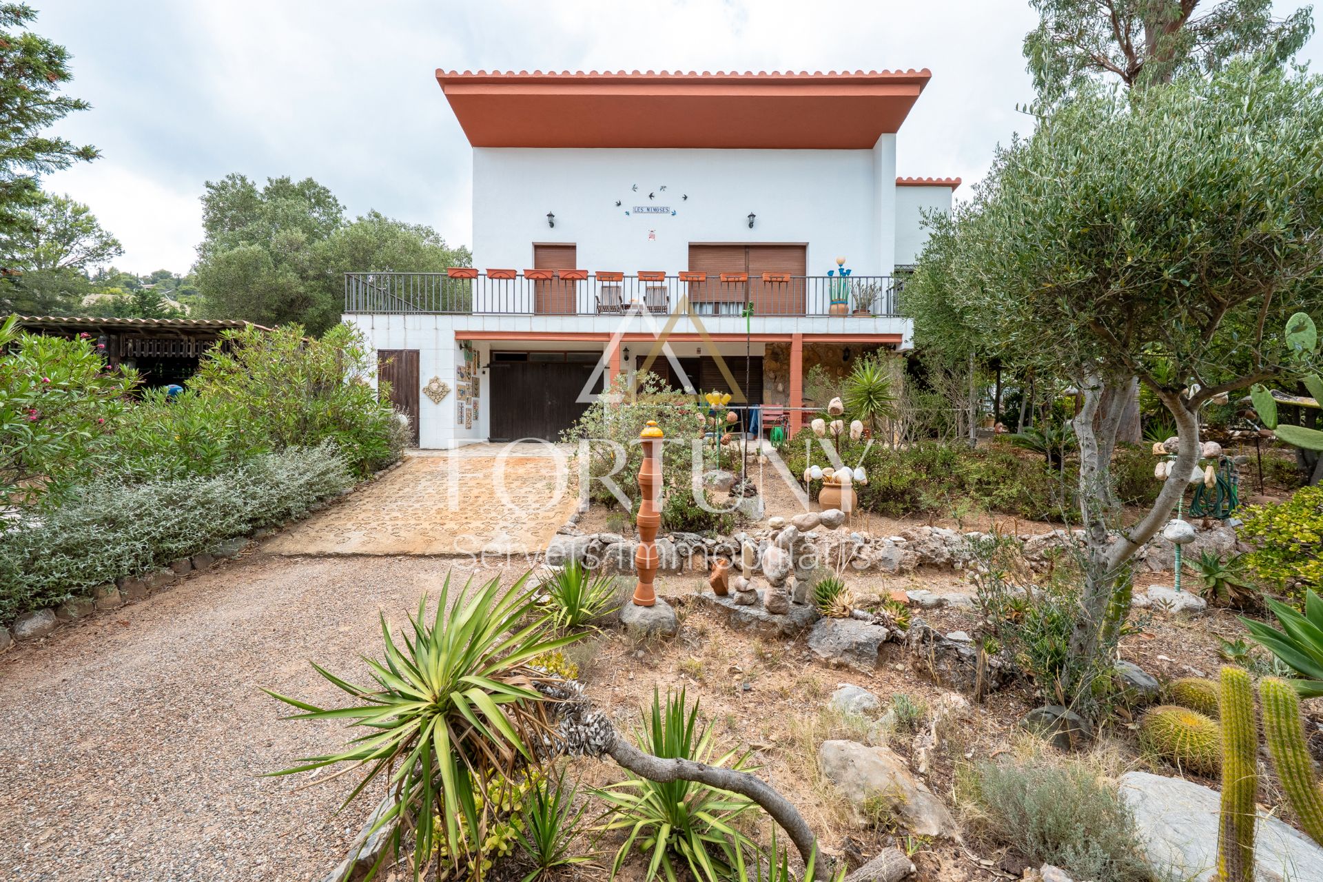 Vista exterior de Casa o xalet en venda en Pratdip amb Jardí privat, Terrassa i Moblat