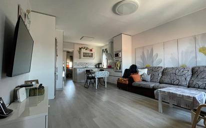 Sala d'estar de Pis en venda en Magán amb Aire condicionat, Terrassa i Balcó