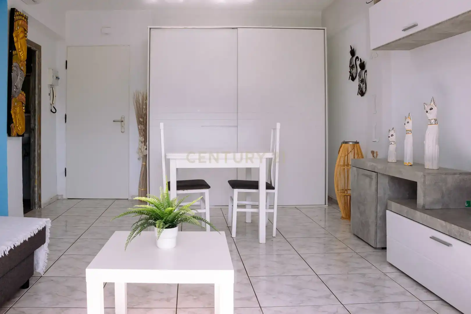 Sala de estar de Estudio en venta en El Ejido con Piscina comunitaria
