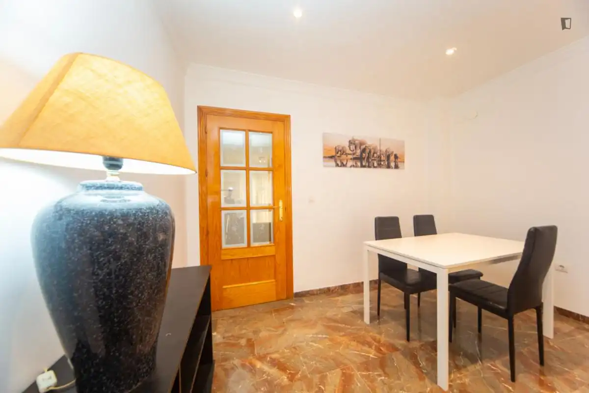 Habitación en Barrio de Zaidín