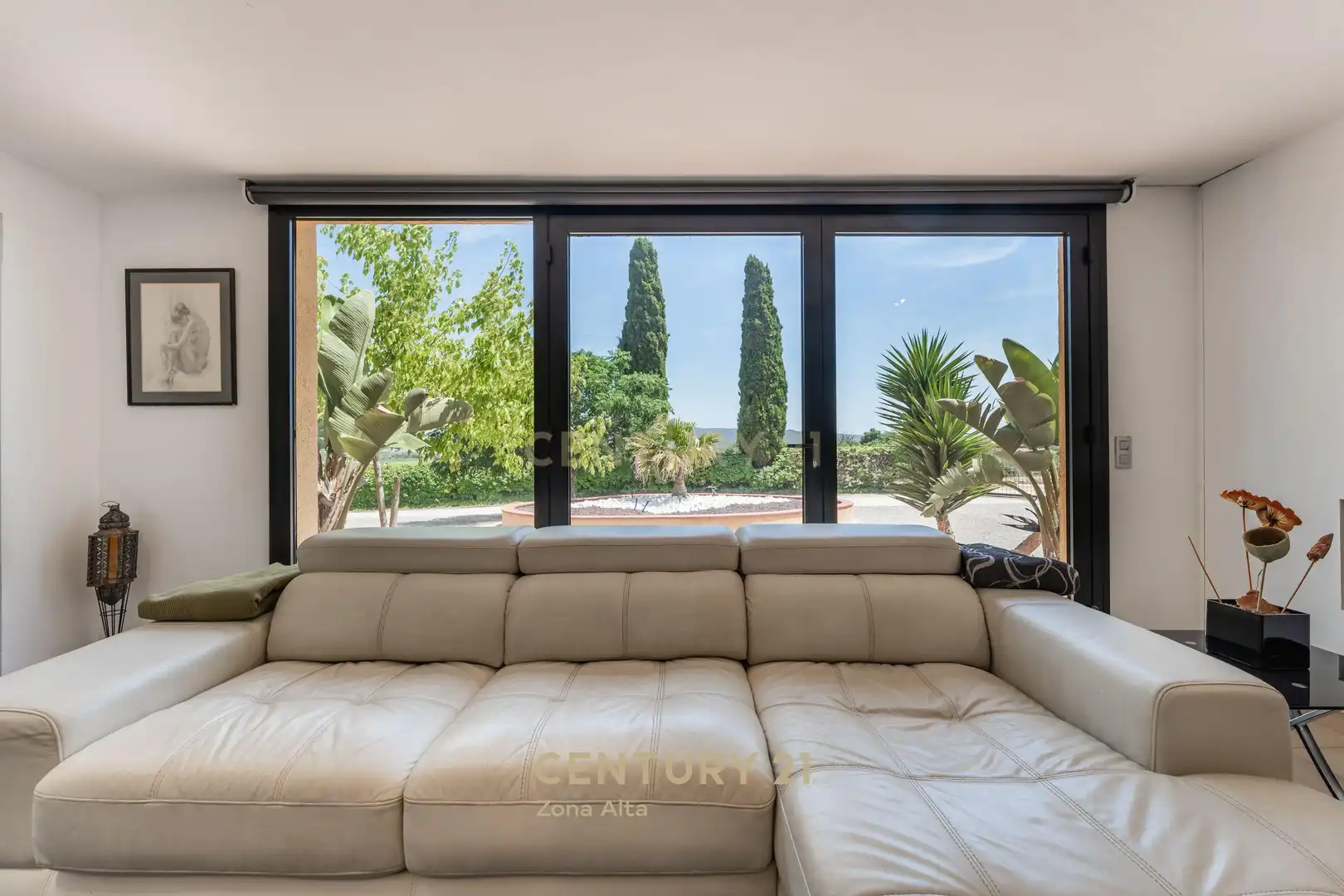 Sala d'estar de Casa o xalet en venda en Castellví de la Marca amb Piscina