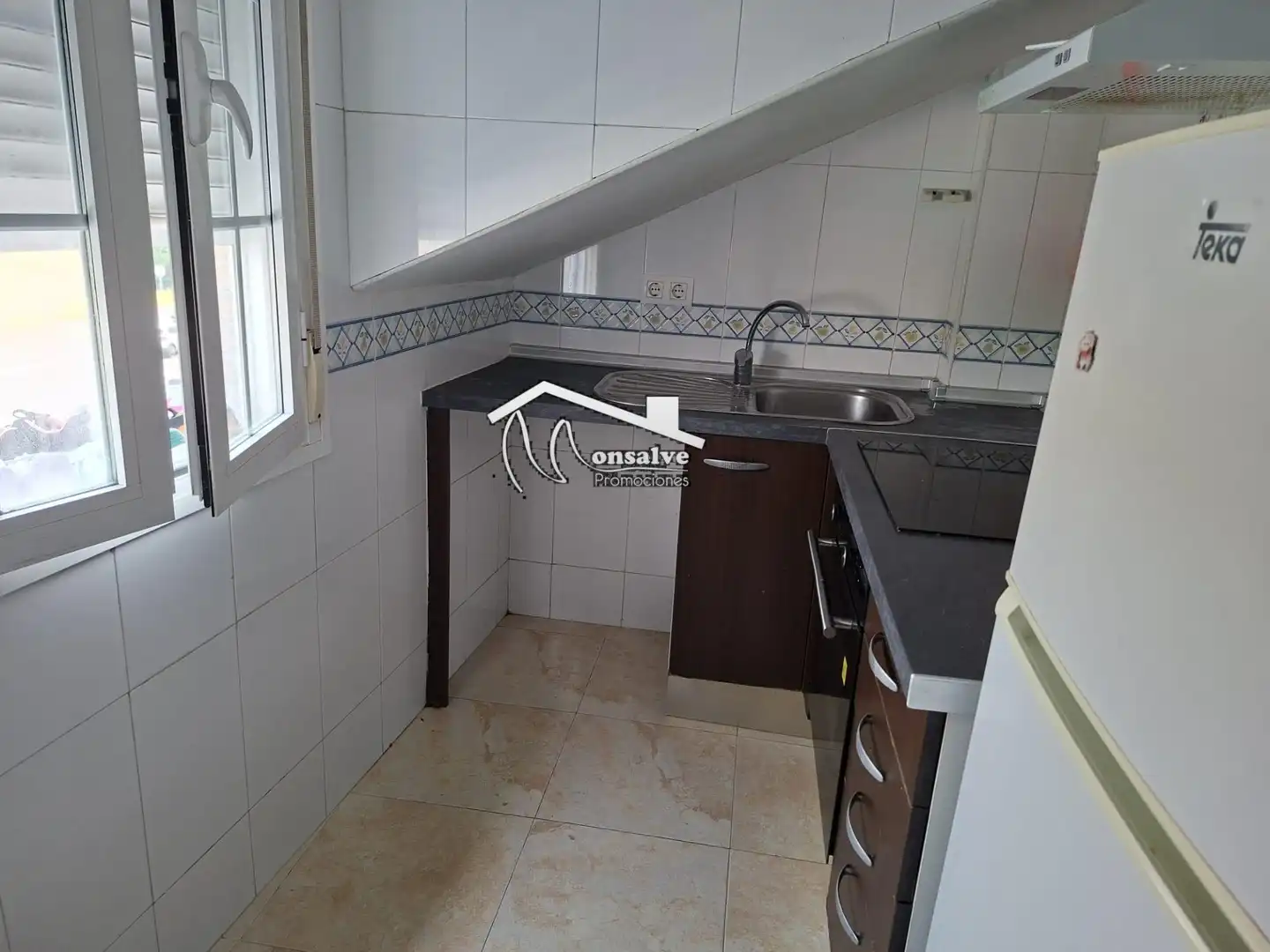 Cuina de Apartament de lloguer en Yeles amb Aire condicionat, Calefacció i Forn
