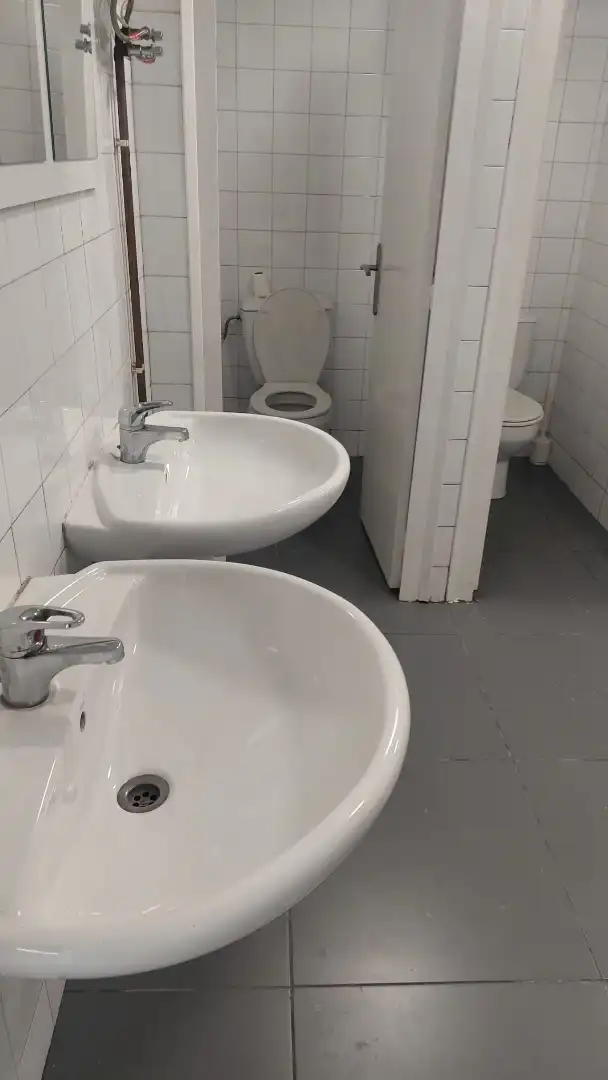 Fabrikhallen zur Miete in Vilamarina