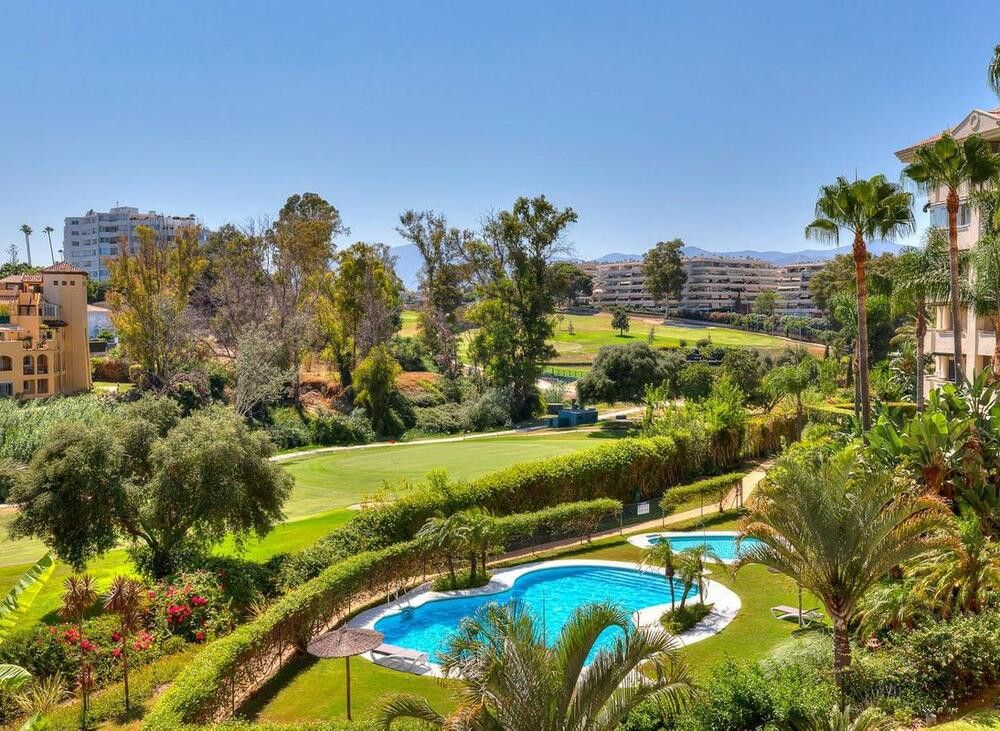 Garden of Attic to rent in Marbella  with Air Conditioner, Terrace and Swimming Pool