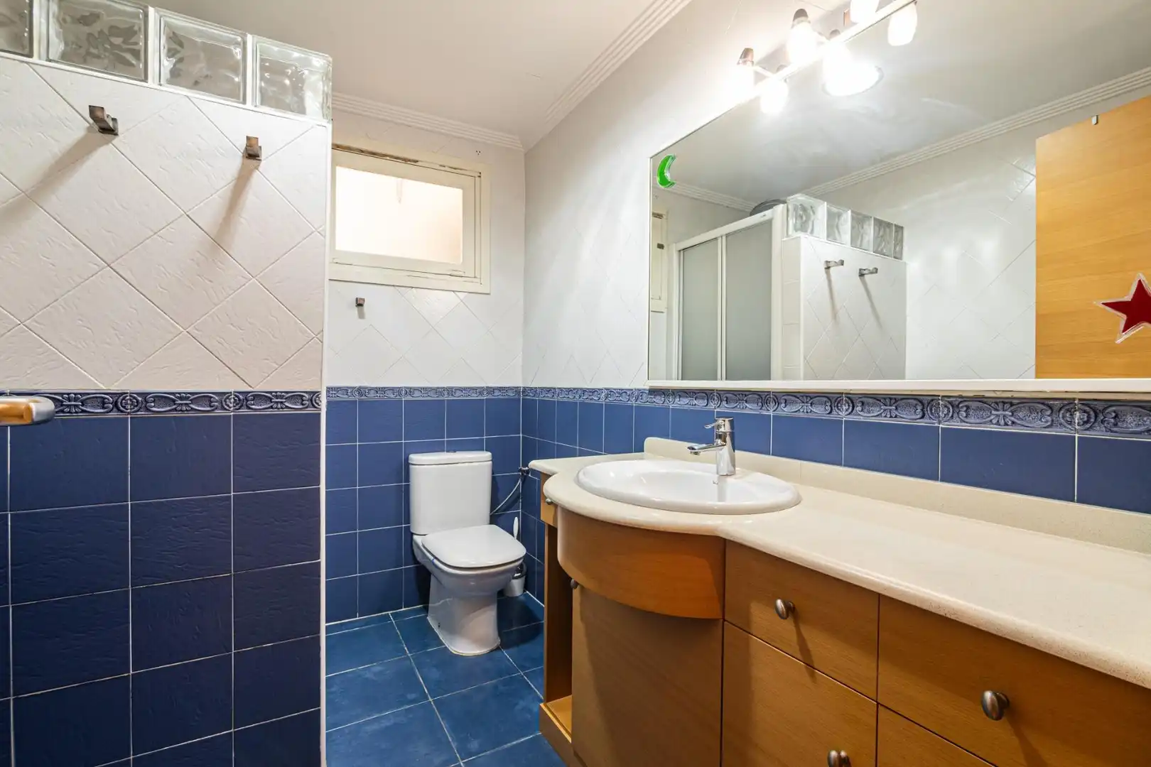 Baño de Piso en venta en Elche ciudad