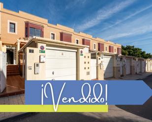 Exterior view of House or chalet for sale in  Almería Capital  with Air Conditioner, Heating and Private garden