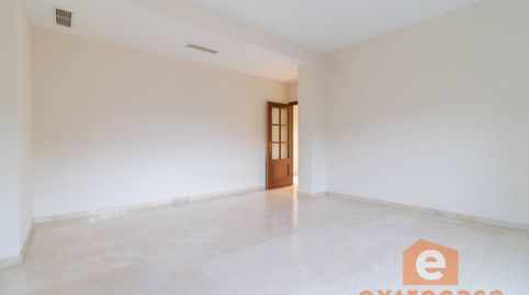 Photo 2 of Flat for rent in Santa Marina, Badajoz Capital