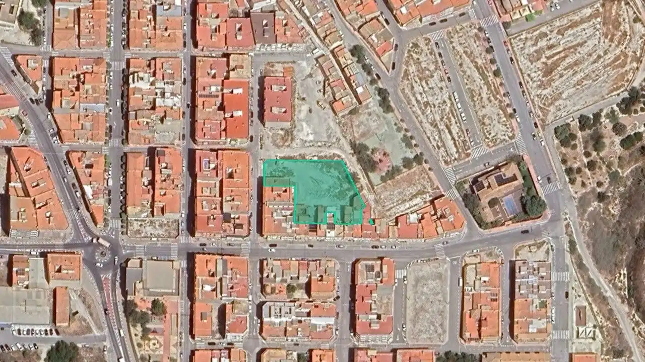 Terrain résidentiel à vendre à Calle Familia Bordallo, imagen 2