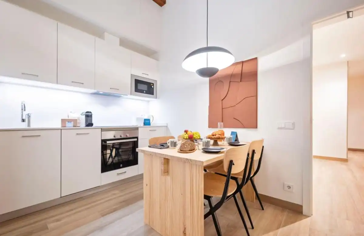 Cocina de Apartamento de alquiler en Barcelona con Amueblado, Horno y Lavadora