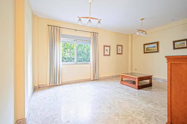 Casa adosada en Venta en Colores -  Entreparques