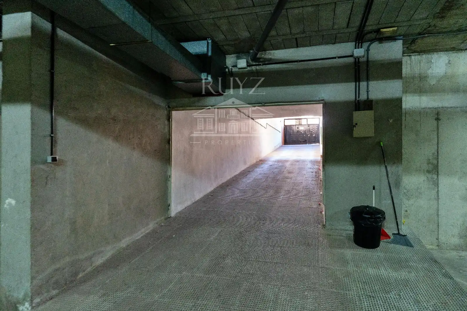 Piso en venta en Motril con Aire acondicionado, Calefacción y Trastero
