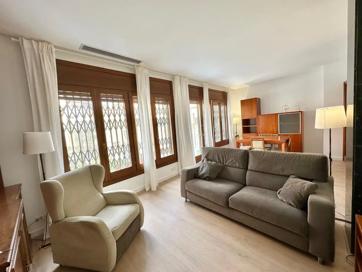 Wohnzimmer von Wohnung zur untervermieten in L'Hospitalet de Llobregat mit Klimaanlage, Heizung und Terrasse