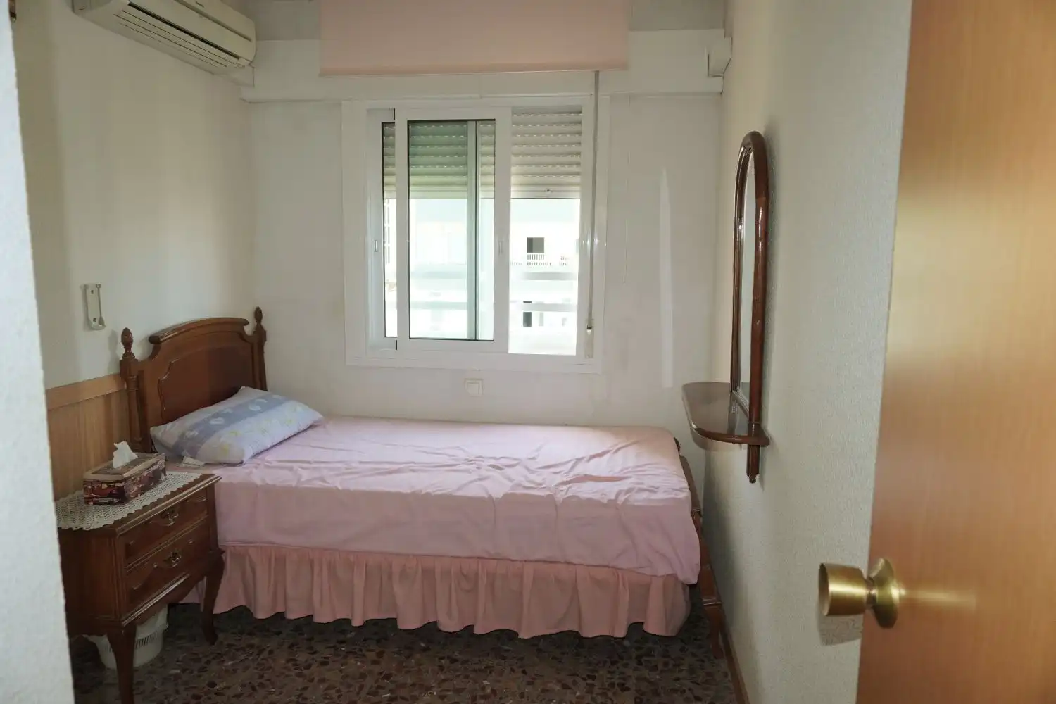 Dormitori de Apartament en venda en Fuengirola amb Aire condicionat, Calefacció i Terrassa