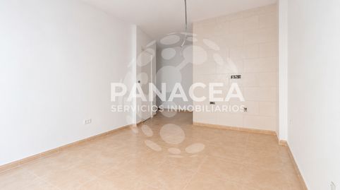 Foto 4 de Piso en venta en La Gangosa, Vícar
