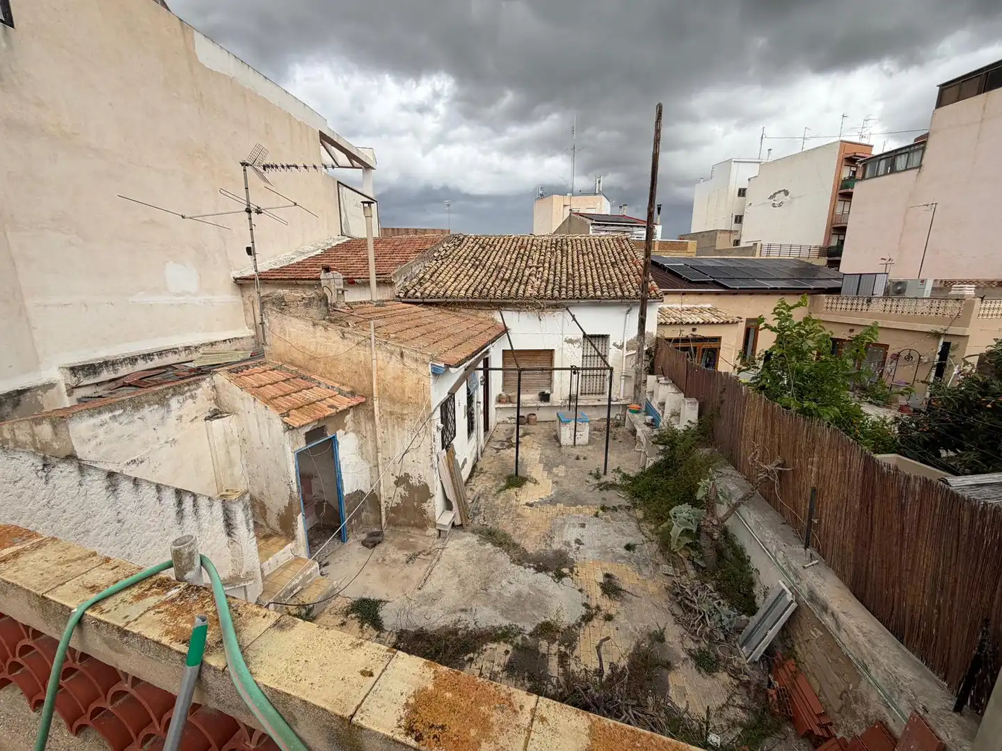 Vista exterior de Casa o chalet en venta en El Campello con Jardín privado