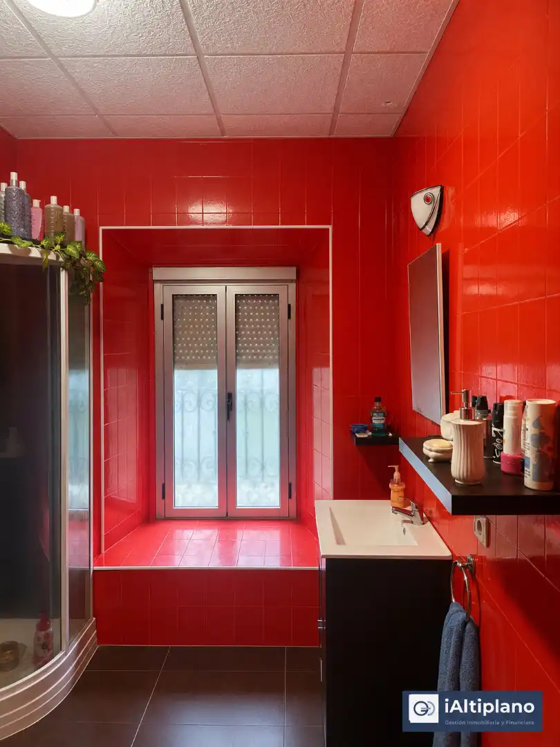Baño de Casa o chalet en venta en Almuradiel con Aire acondicionado, Calefacción y Jardín privado