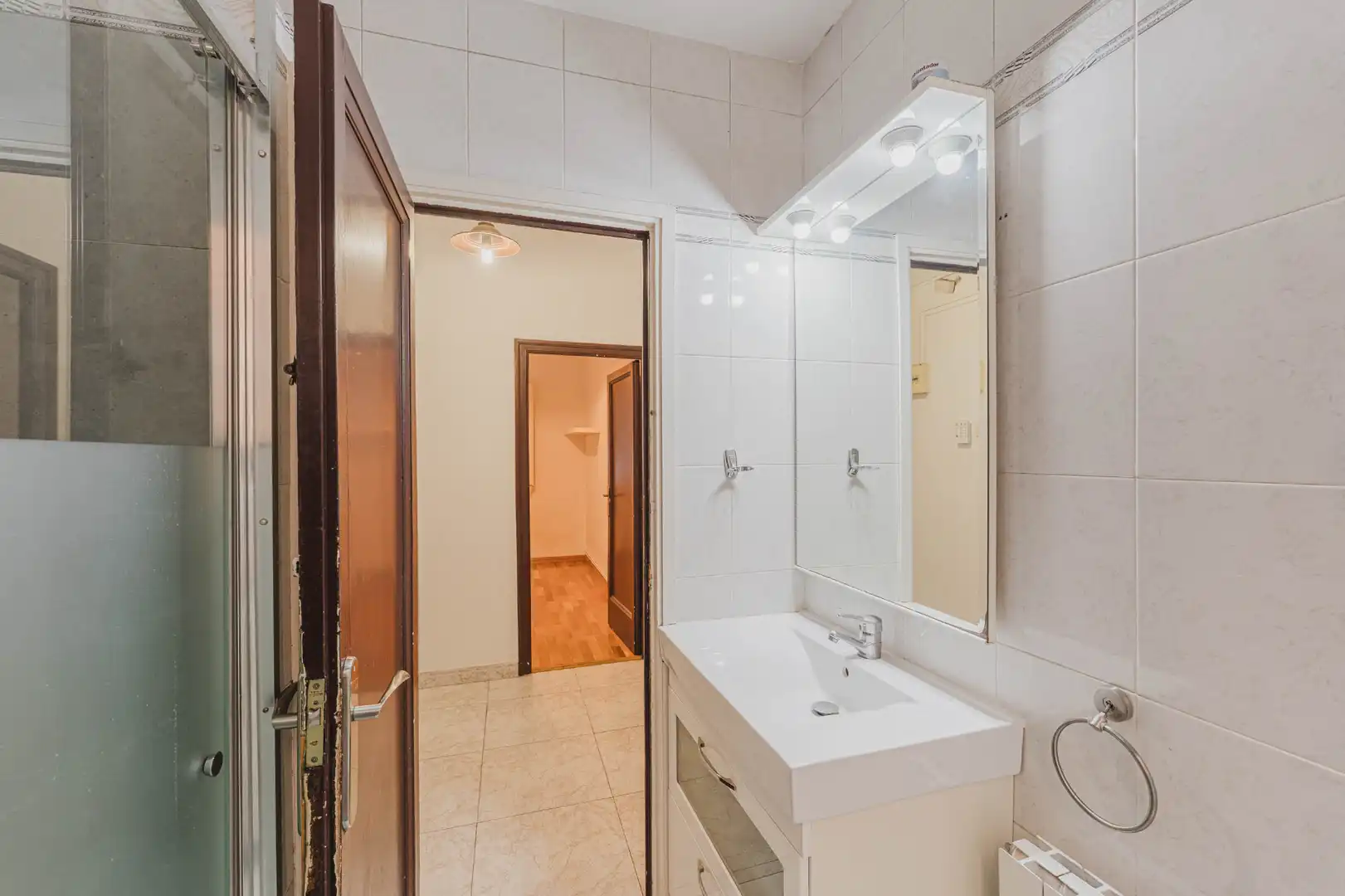 Baño de Piso en venta en Barcelona con Calefacción, Parquet y Horno