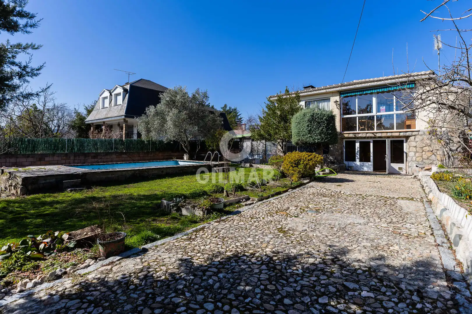 Vista exterior de Casa o chalet en venta en El Boalo - Cerceda – Mataelpino con Calefacción, Jardín privado y Piscina