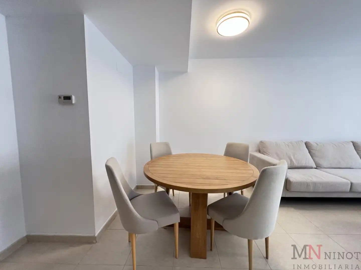 Flat for rent in Ensanche - Parque del Oeste