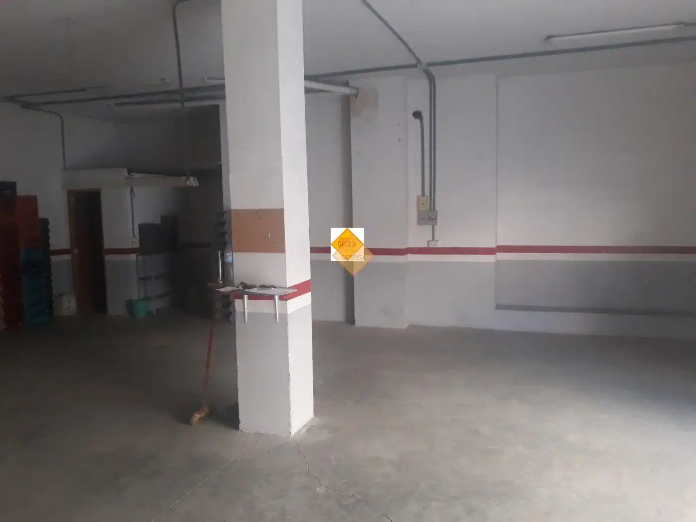 Local en venta en Burjassot