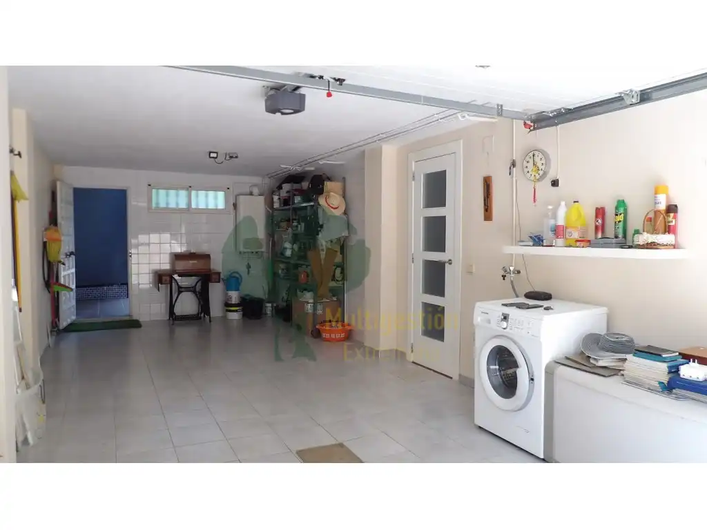 Casa adosada en venta en Cáceres