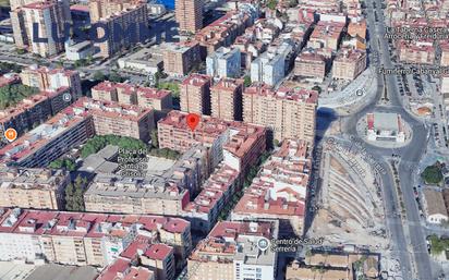 Vista exterior de Local en venda en  Valencia Capital amb Aire condicionat