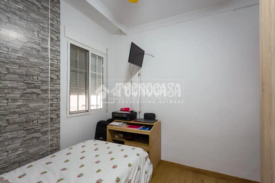 Habitación de Piso en venta en Vélez-Málaga con Aire acondicionado, Calefacción y Balcón