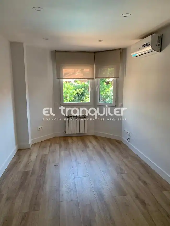 Appartamento con piscina in affitto a Calle Tejar, imagen 4