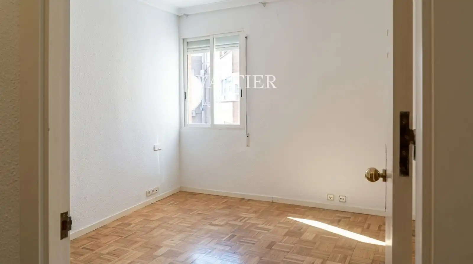 Appartamento con ascensore in affitto a Canillas, imagen 5