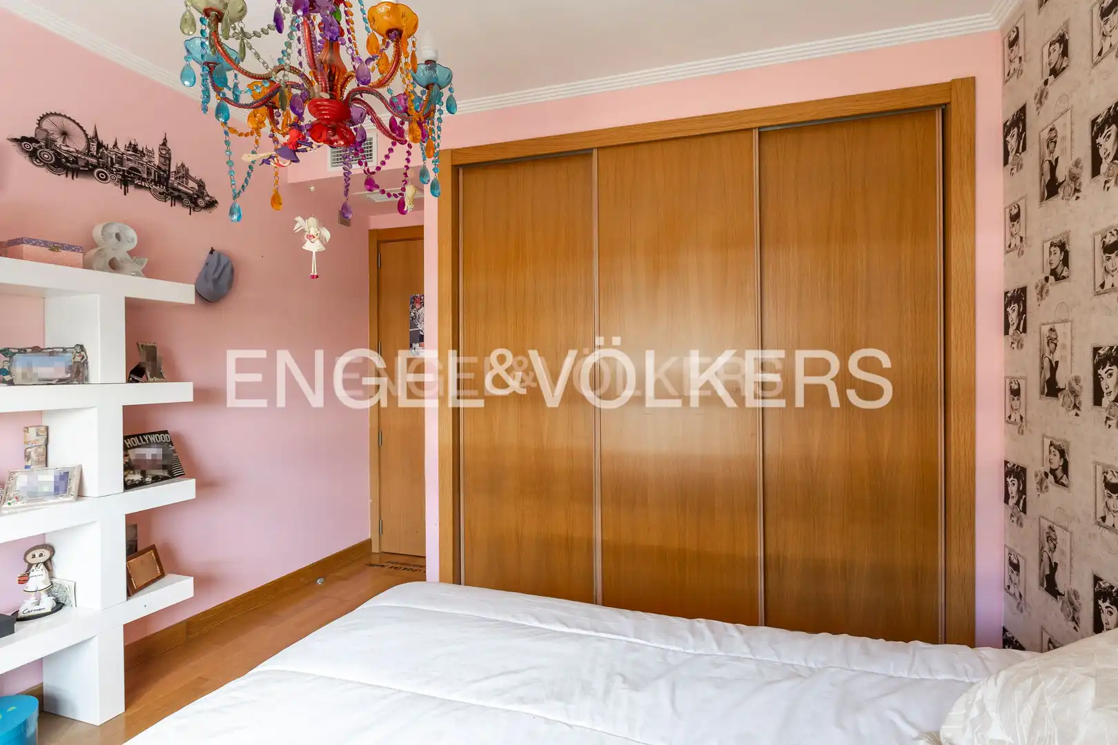 Bedroom of Apartments for sale in Madrid  with Air Conditioner, Heating and Parquet flooring
