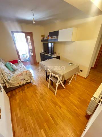 Piso en Venta en Valdezarza