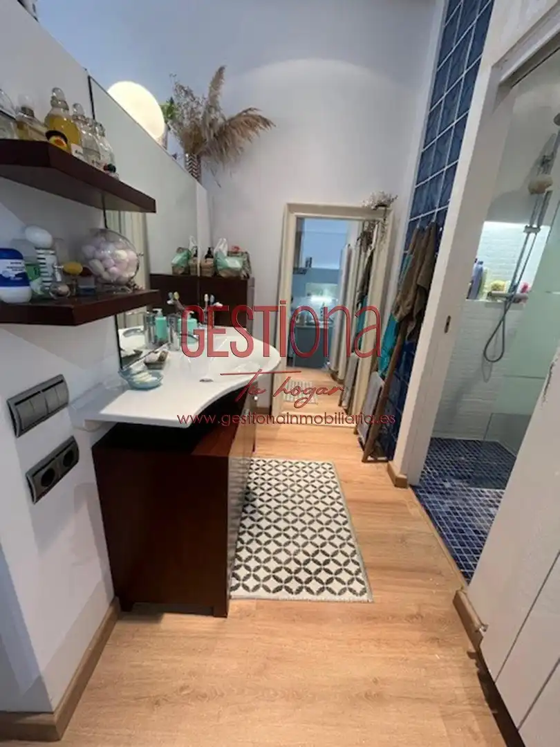 Baño de Planta baja en venta en Noja con Calefacción, Terraza y Trastero