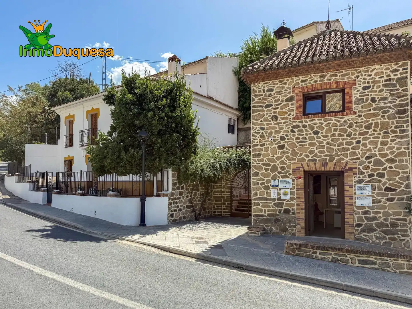 Exterior view of Houses for sale in Pinos Genil  with Heating, Private garden and Terrace